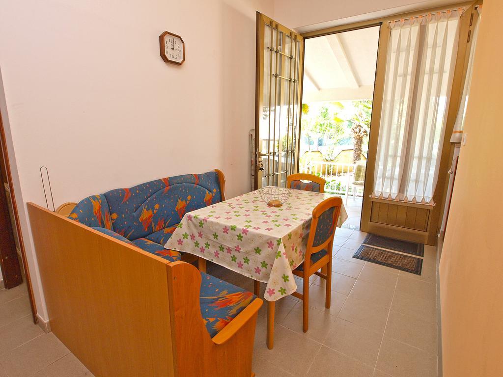 Apartment Rov 894 Μεντουλίν Εξωτερικό φωτογραφία