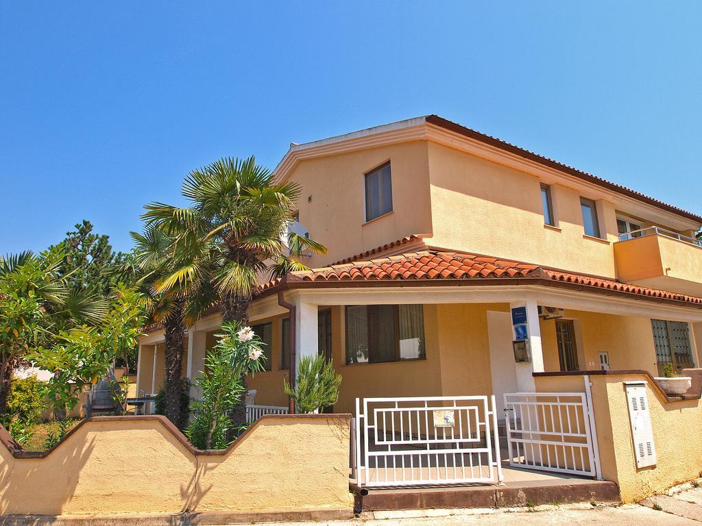 Apartment Rov 894 Μεντουλίν Εξωτερικό φωτογραφία